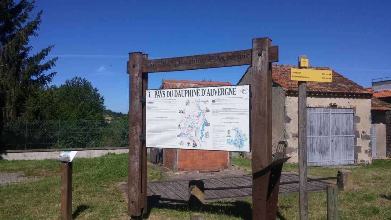 L'Insolite Du Pic D'Ysson Vodable Buitenkant foto